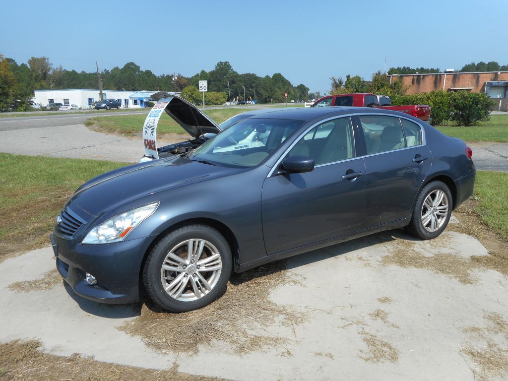 Infiniti g37 2012