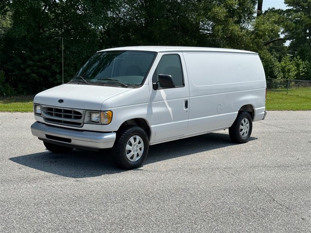 Ford Econoline E150 in Smithfield