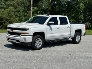 Picture of a 2018 Chevrolet Silverado 1500 LT Crew Cab 4WD