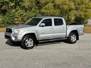 2013 TOYOTA TACOMA SR5 for sale by dealer