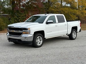 2018 Chevrolet Silverado 1500 LT Crew Cab 4WD for sale by dealer