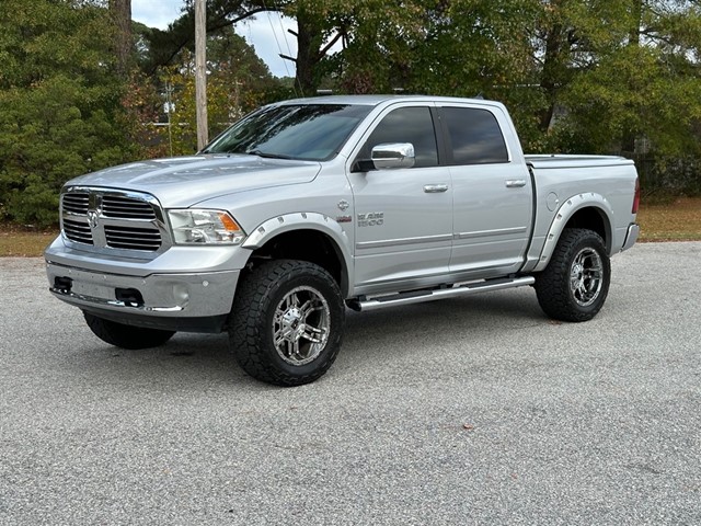 RAM 1500 SLT Crew Cab SWB 4WD in Smithfield