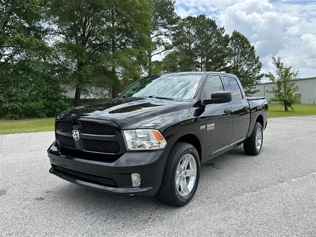 RAM 1500 Tradesman Crew Cab SWB 4WD in Smithfield