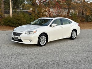 Picture of a 2015 Lexus ES 350 Sedan