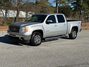 Picture of a 2013 GMC Sierra 1500 SLT Crew Cab 4WD