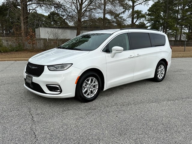 Chrysler Pacifica Touring-L in Smithfield