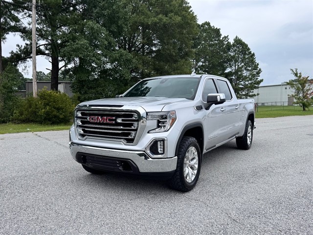 GMC Sierra 1500 SLT Crew Cab Short Box 4WD in Smithfield
