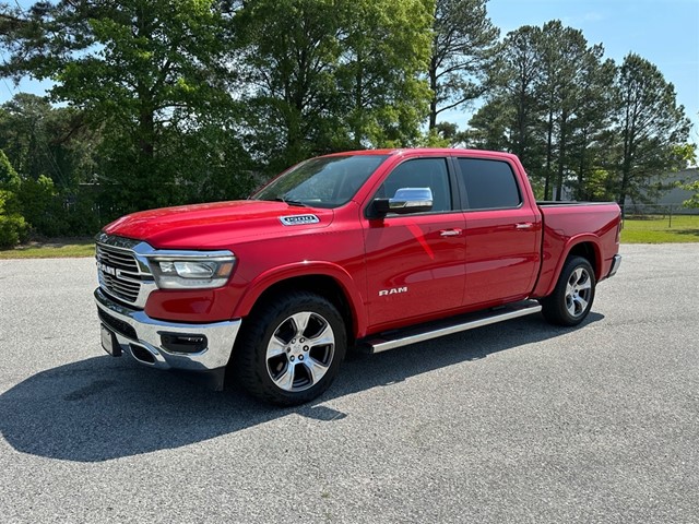 RAM 1500 Laramie Crew Cab SWB 4WD in Smithfield