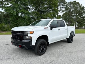 Picture of a 2020 Chevrolet Silverado 1500 Custom Trail Boss Crew Cab Short Bo