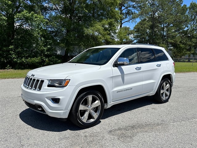 Jeep Grand Cherokee Overland 2WD in Smithfield