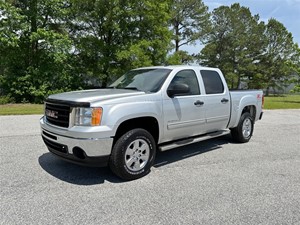 Picture of a 2011 GMC Sierra 1500 SLE Crew Cab 4WD