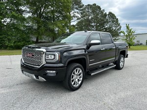 2017 GMC Sierra 1500 Denali Crew Cab Short Box 4WD for sale by dealer