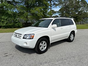 2004 Toyota Highlander 2WD for sale by dealer