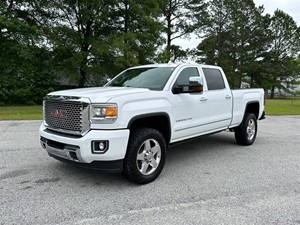 2015 GMC Sierra 2500HD Denali Crew Cab 4WD for sale by dealer