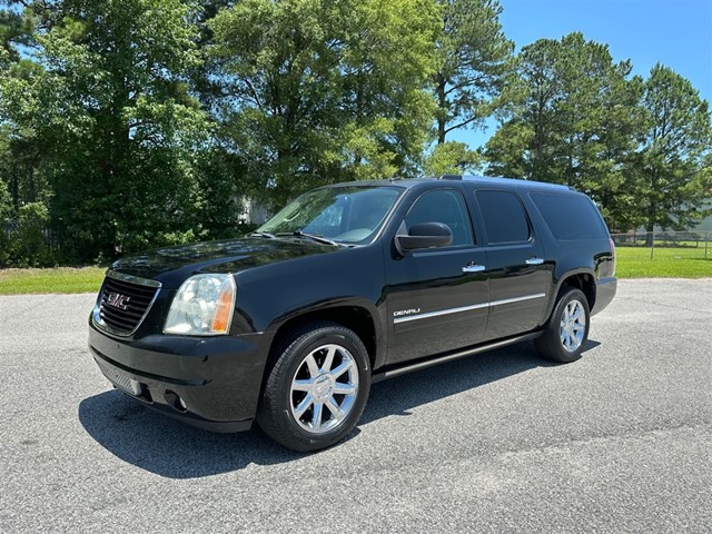 GMC Yukon Denali XL 4WD in Smithfield