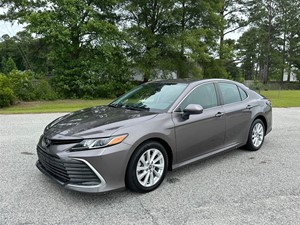 2022 Toyota Camry LE for sale by dealer