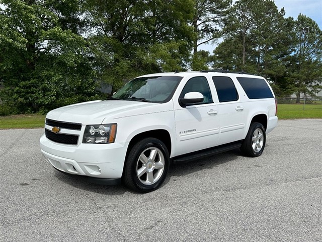 Chevrolet Suburban LT 1500 4WD in Smithfield