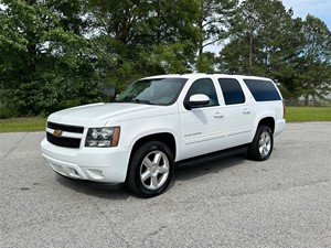 Picture of a 2014 Chevrolet Suburban LT 1500 4WD