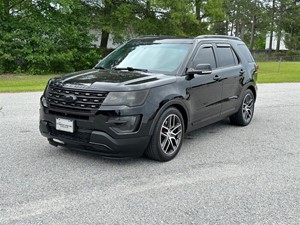 Picture of a 2016 Ford Explorer