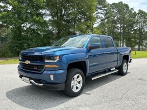 2018 Chevrolet Silverado 1500 LT Crew Cab 4WD for sale by dealer