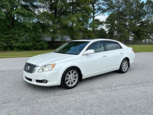 Picture of a 2008 Toyota Avalon Limited
