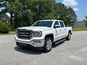 Picture of a 2018 GMC Sierra 1500 SLT Crew Cab 4WD