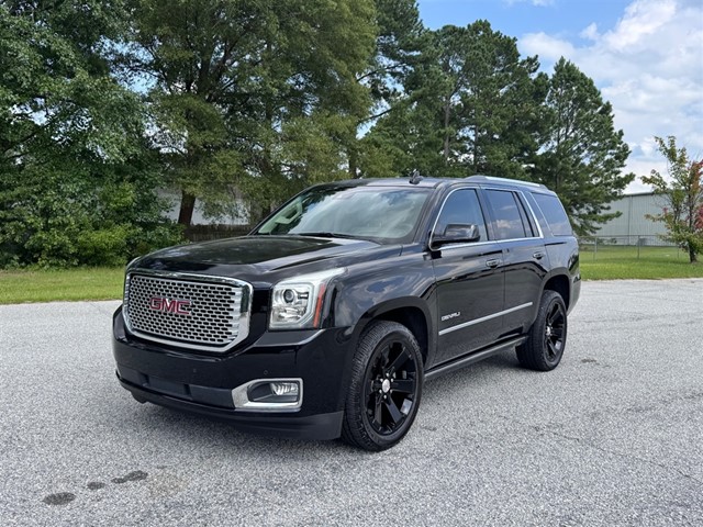 GMC Yukon Denali 4WD in Smithfield
