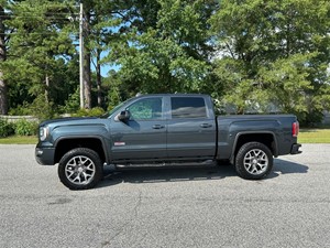 2017 GMC Sierra 1500 SLT Crew Cab 4WD for sale by dealer