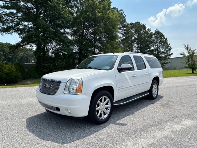 GMC Yukon Denali XL 4WD in Smithfield