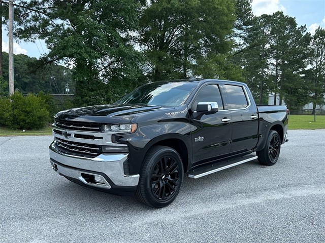 Chevrolet Silverado 1500 LTZ Crew Cab 2WD in Smithfield