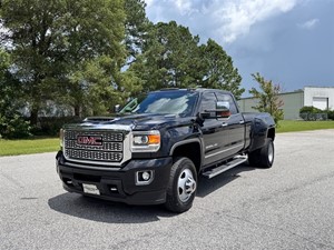 2018 GMC Sierra 3500HD Denali Crew Cab 4WD for sale by dealer