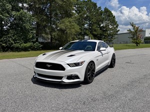 Picture of a 2017 Ford Mustang GT Premium Coupe