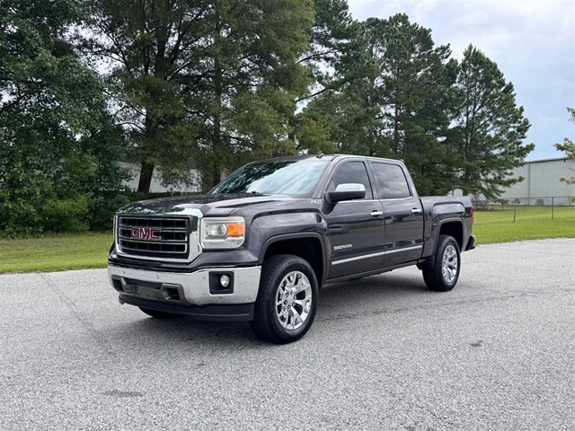 GMC Sierra 1500 SLT Crew Cab 4WD in Smithfield