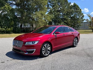 Picture of a 2017 Lincoln MKZ Reserve FWD