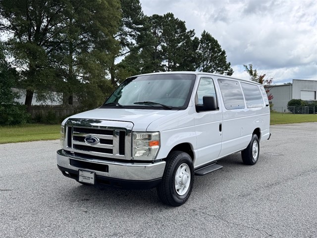 Ford Econoline E-350 Extended in Smithfield