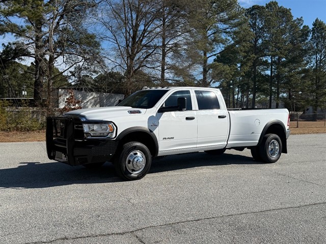 RAM 3500 Tradesman Crew Cab 4WD DRW in Smithfield