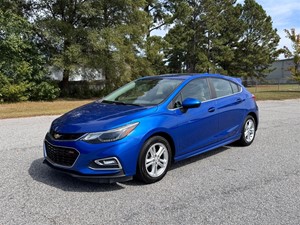 Picture of a 2017 Chevrolet Cruze LT Auto Hatchback