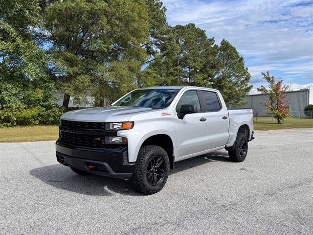 Chevrolet Silverado 1500 Custom Trail Boss Crew Cab Short Bo in Smithfield