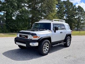 2007 Toyota FJ Cruiser 4WD for sale by dealer