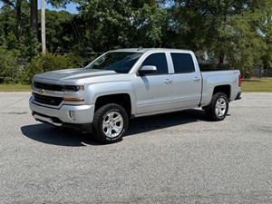 2017 Chevrolet Silverado 1500 LT Crew Cab 4WD for sale by dealer