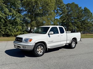 Picture of a 2001 Toyota Tundra Limited Access Cab 2WD
