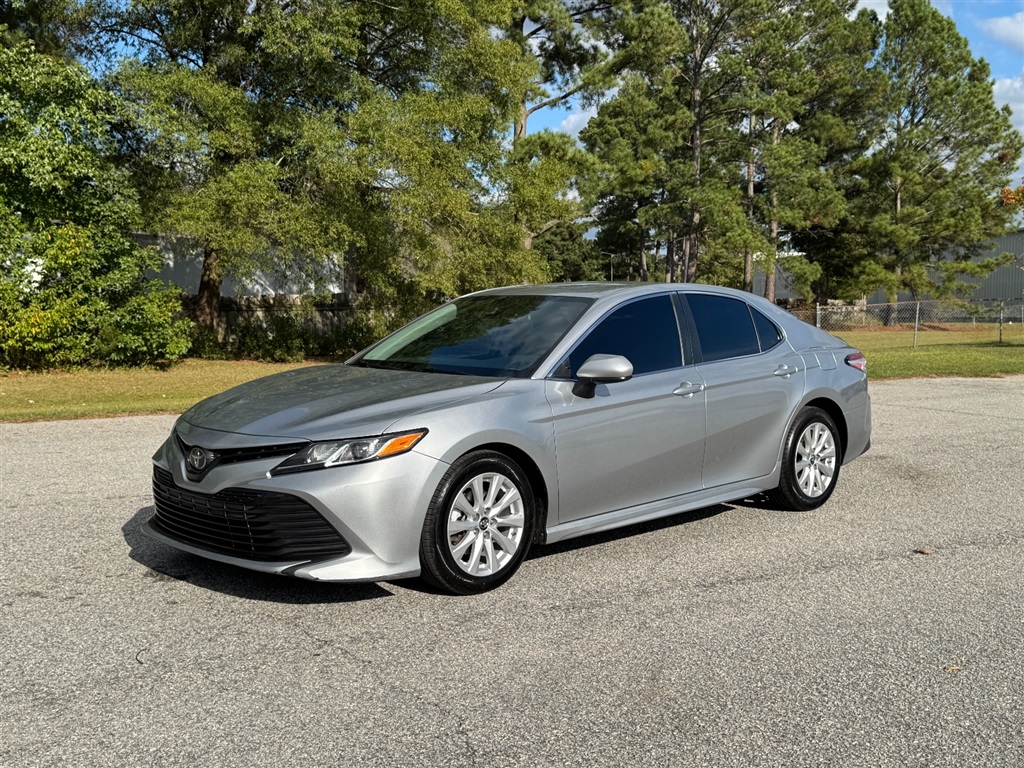 2019 Toyota Camry LE