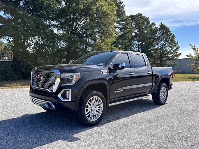 GMC Sierra 1500 Denali Crew Cab 4WD in Smithfield