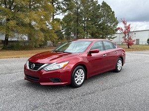 Picture of a 2017 Nissan Altima 2.5 S