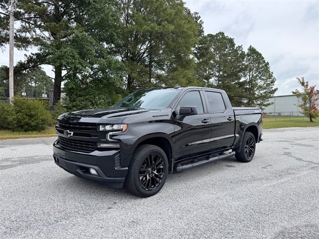 Chevrolet Silverado 1500 RST Crew Cab 4WD in Smithfield