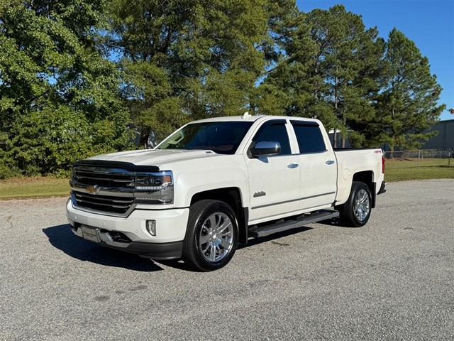 Chevrolet Silverado 1500 High Country Crew Cab 4WD in Smithfield