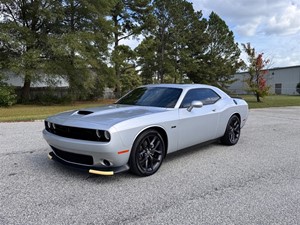 Picture of a 2023 Dodge Challenger R/T Plus