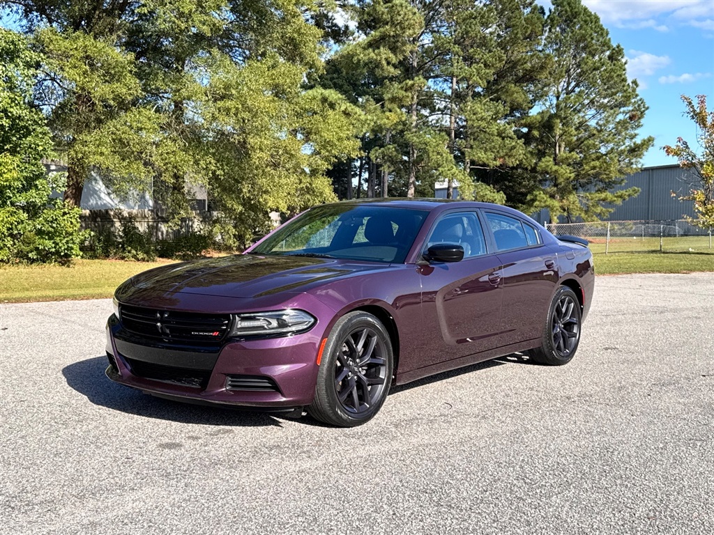 2020 Dodge Charger SXT's photo