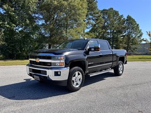 Picture of a 2015 Chevrolet Silverado 2500HD LTZ Crew Cab 4WD