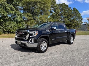 Picture of a 2019 GMC Sierra 1500 SLT Crew Cab 4WD